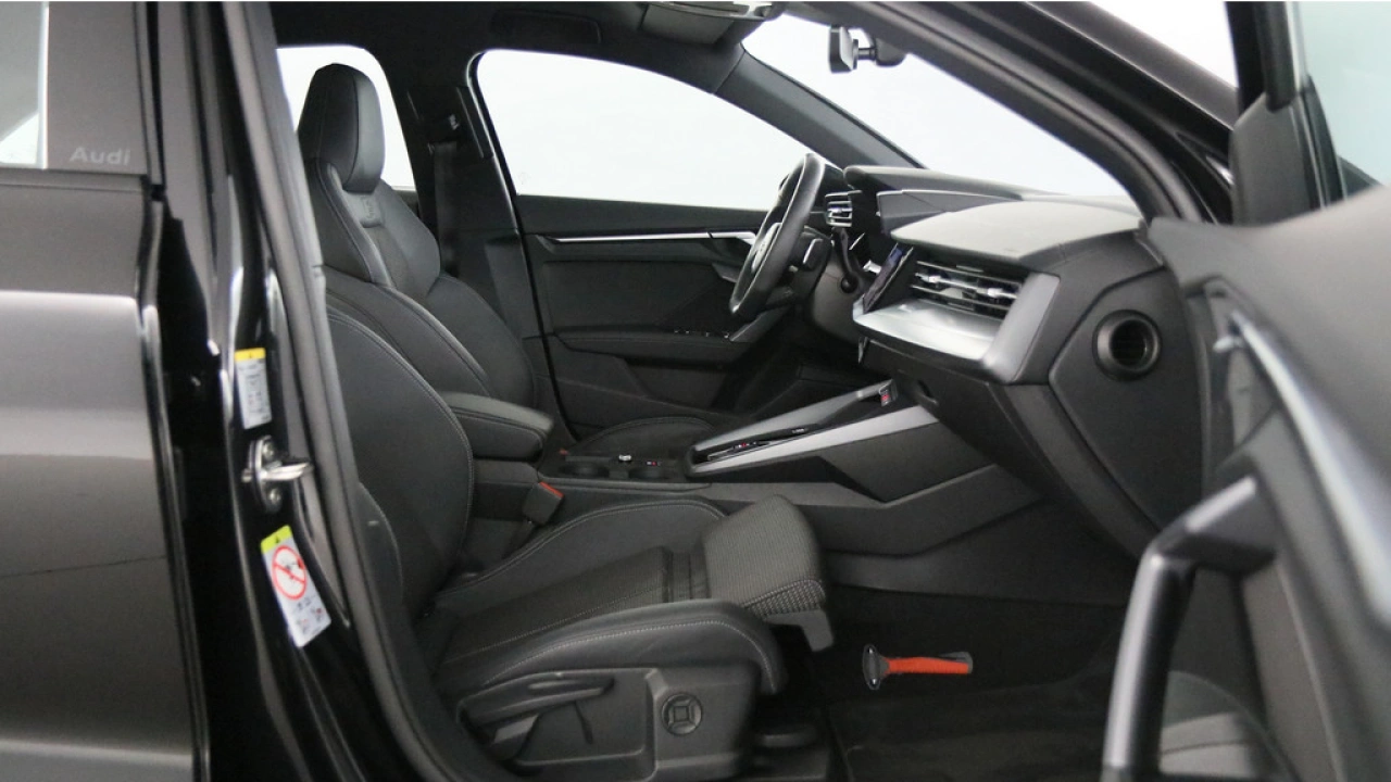 Audi A3 Limousine 30 TFSI 115pk S Edition S-Tronic