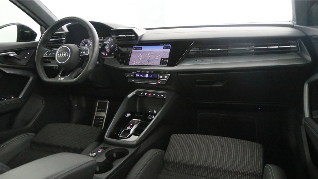 Audi A3 Limousine 30 TFSI 115pk S Edition S-Tronic