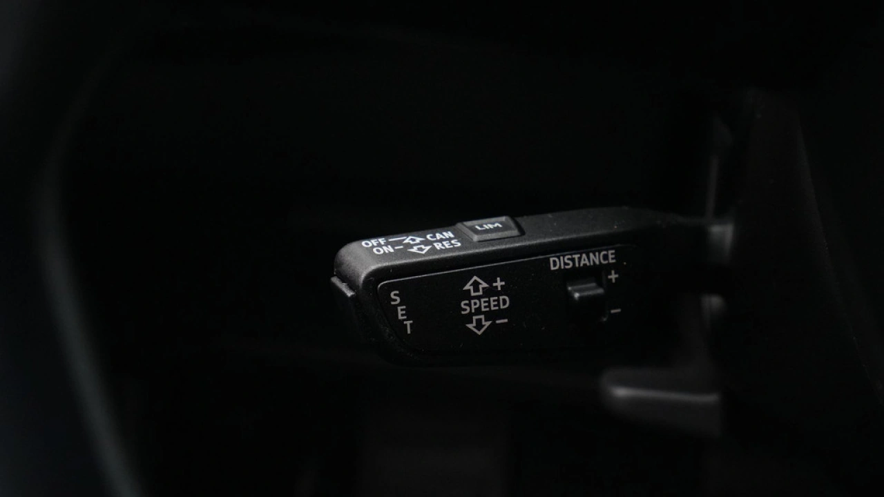 Audi e-tron 55 quattro 408pk Business edition Plus 95 kWh