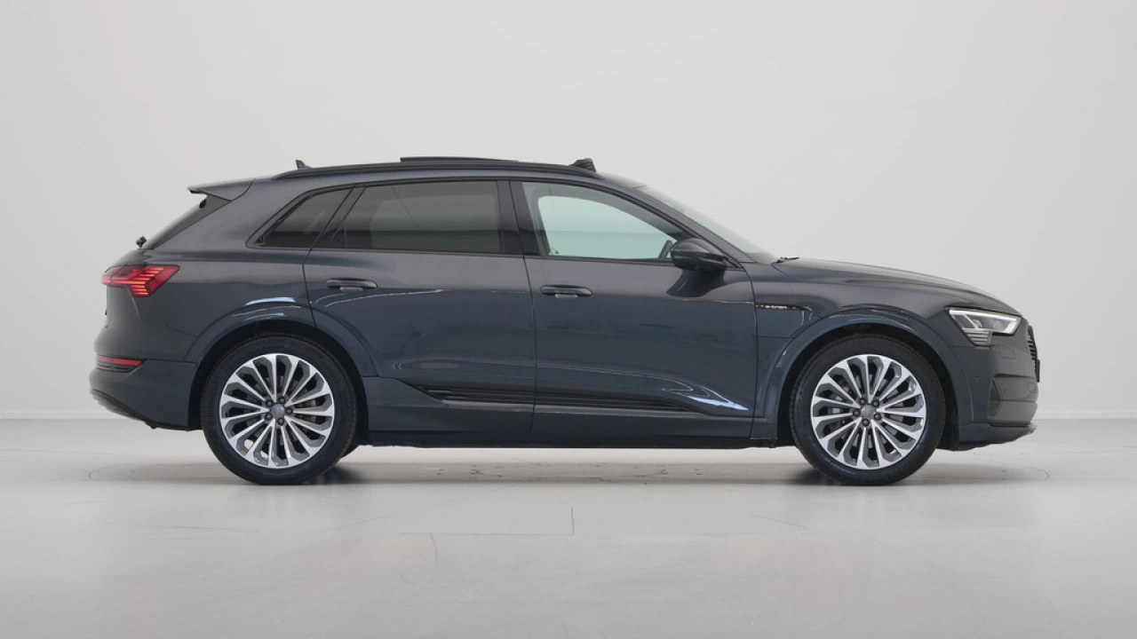 Audi e-tron 55 quattro 408pk Business edition Plus 95 kWh