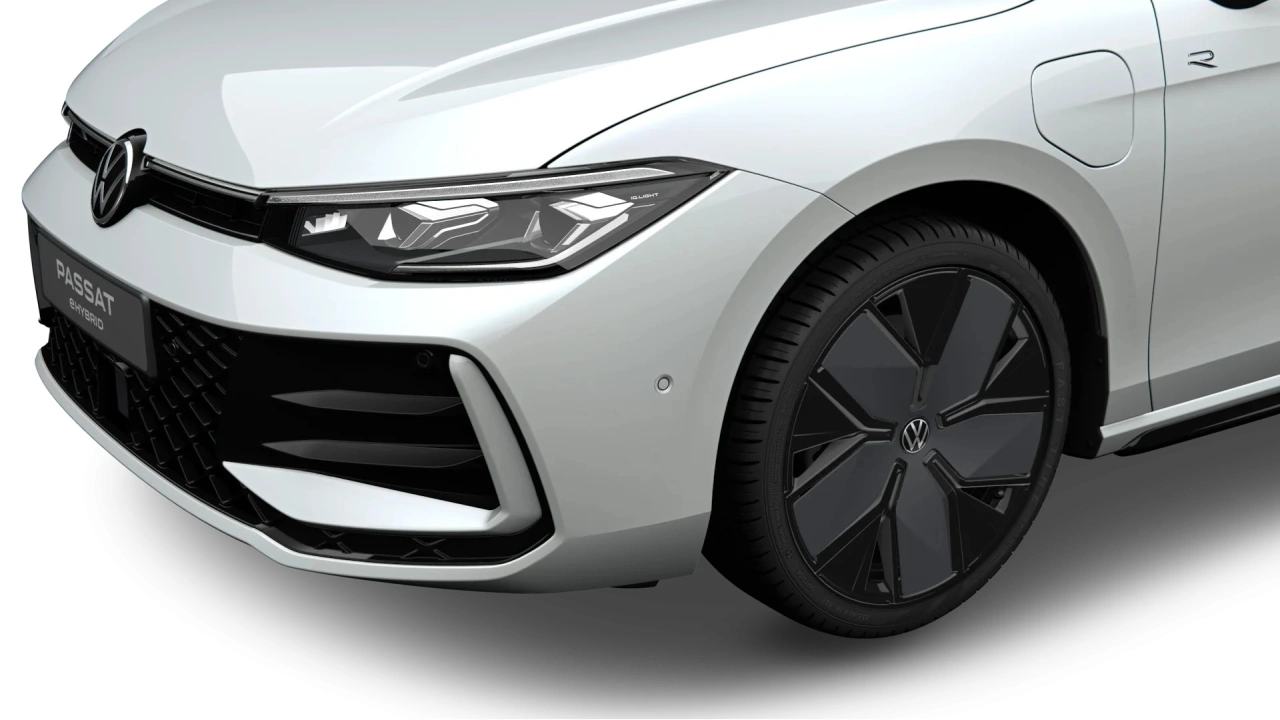 Volkswagen Passat Variant 1.5 eHybrid 204 6DSG R-Line Edition