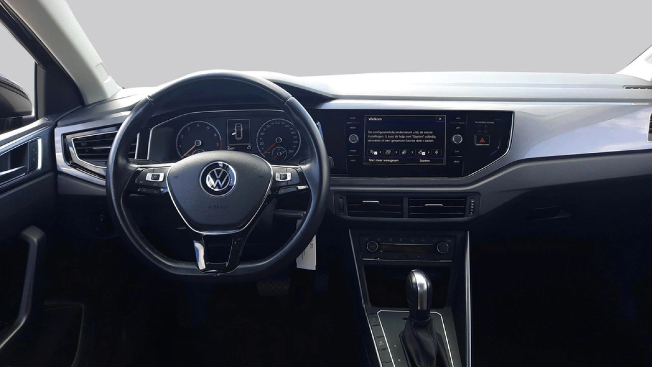 Volkswagen Polo 1.0 TSI Automaat | Highline Business R | Nieuw binnen |