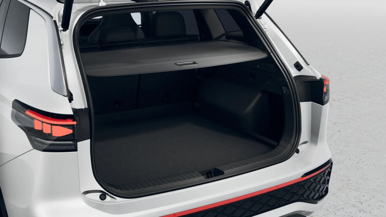 Volkswagen Tayron 1.5 eHybrid 272 6DSG R-Line Edition