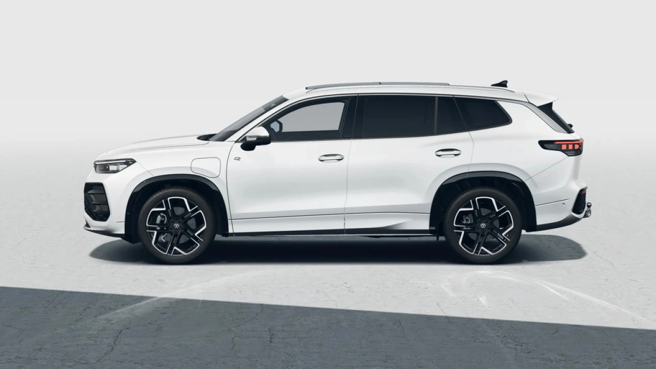 Volkswagen Tayron 1.5 eHybrid 272 6DSG R-Line Edition
