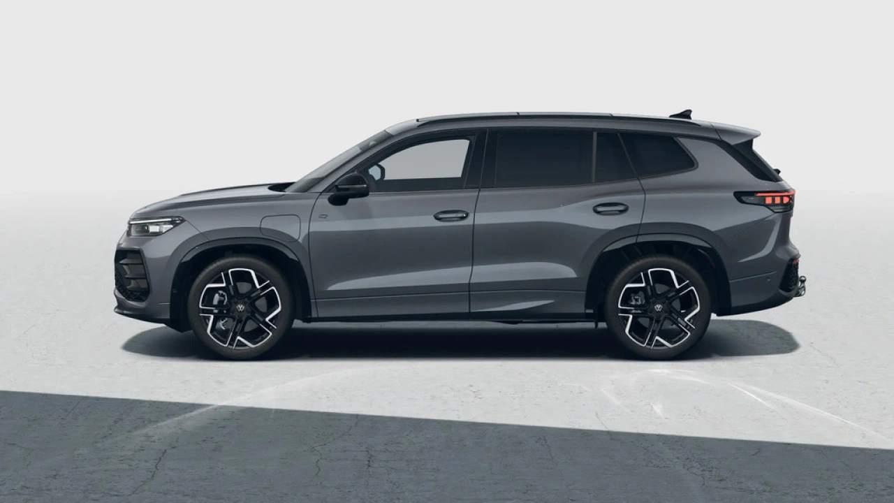 Volkswagen Tayron 1.5 eHybrid 272 6DSG R-Line Edition