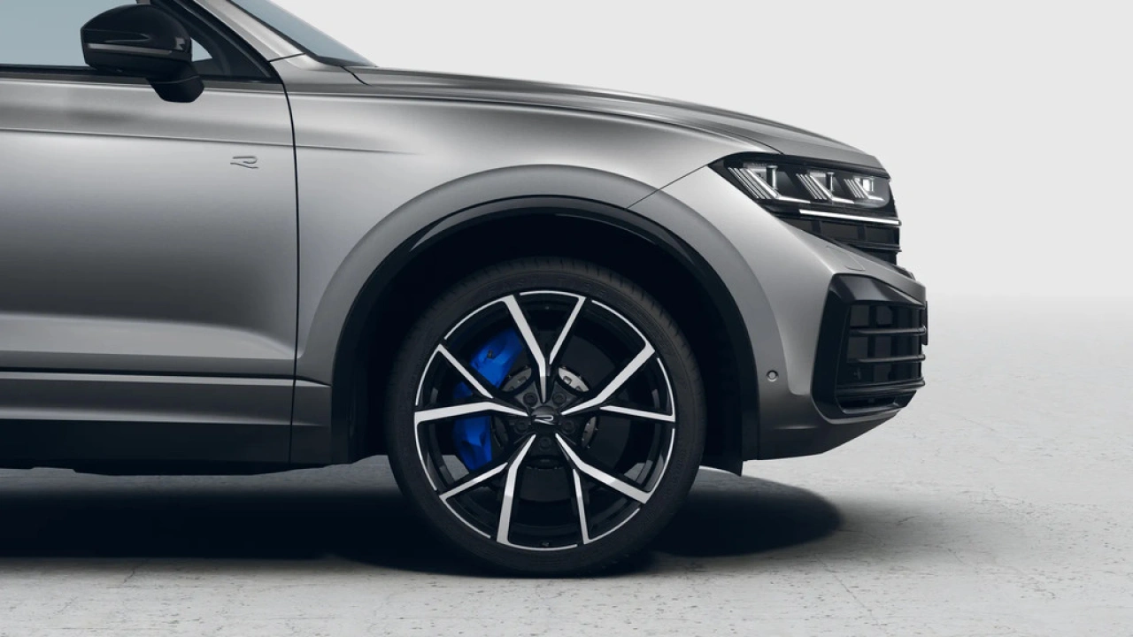 Volkswagen Touareg 3.0 TSI eHybrid 4MOTION 462 Tiptronic R Edition