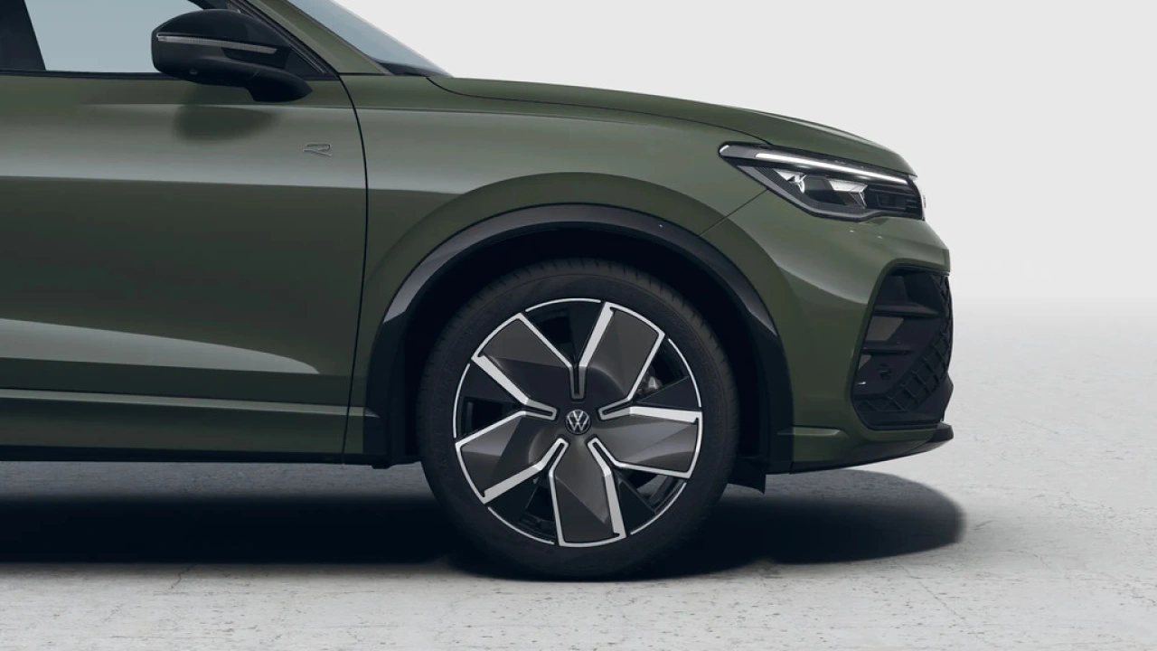 Volkswagen Tiguan 1.5 eHybrid 272 6DSG R-Line Edition