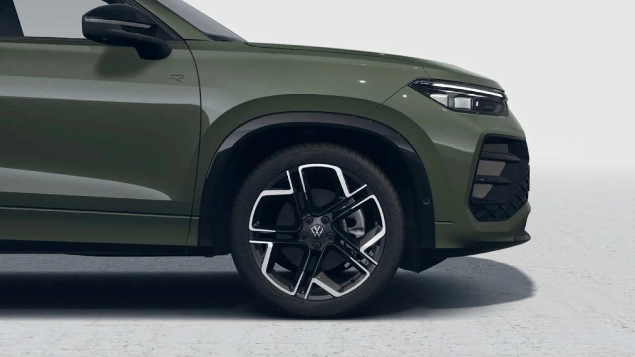 Volkswagen Tayron 1.5 eHybrid 272 6DSG R-Line Edition