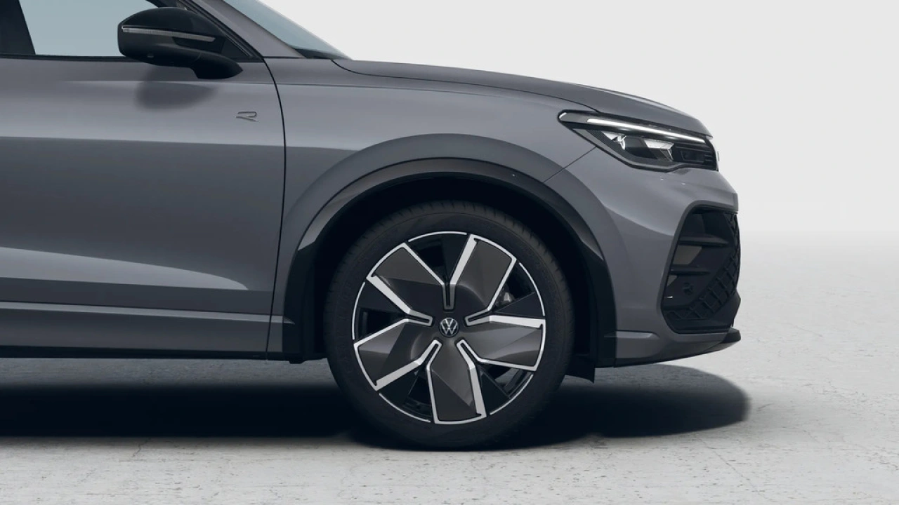 Volkswagen Tiguan 1.5 eHybrid 272 6DSG R-Line Edition