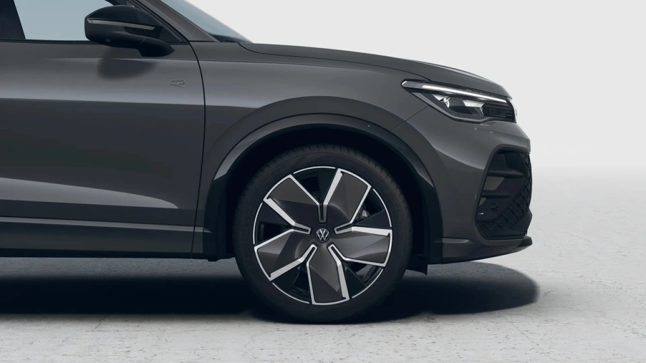Volkswagen Tiguan 1.5 eHybrid 204 6DSG R-Line Edition