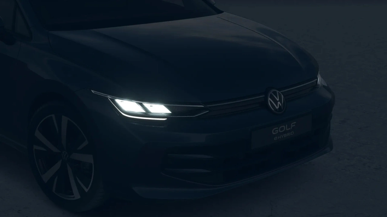 Volkswagen Golf 1.5 eHybrid 204 6DSG eHybrid Life Edition