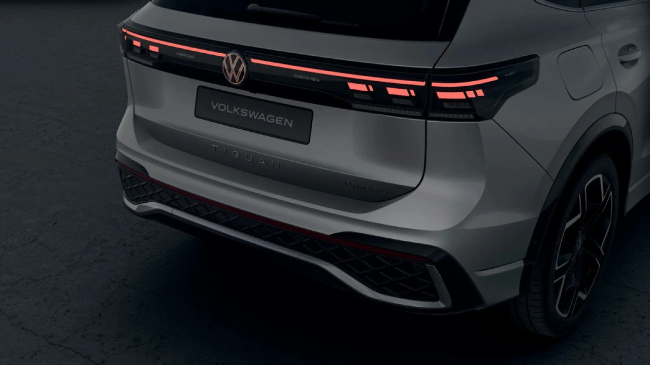 Volkswagen Tiguan 1.5 eHybrid 204 6DSG R-Line Edition