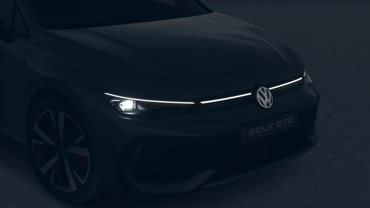 Volkswagen Golf 1.5 eHybrid 272 6DSG GTE
