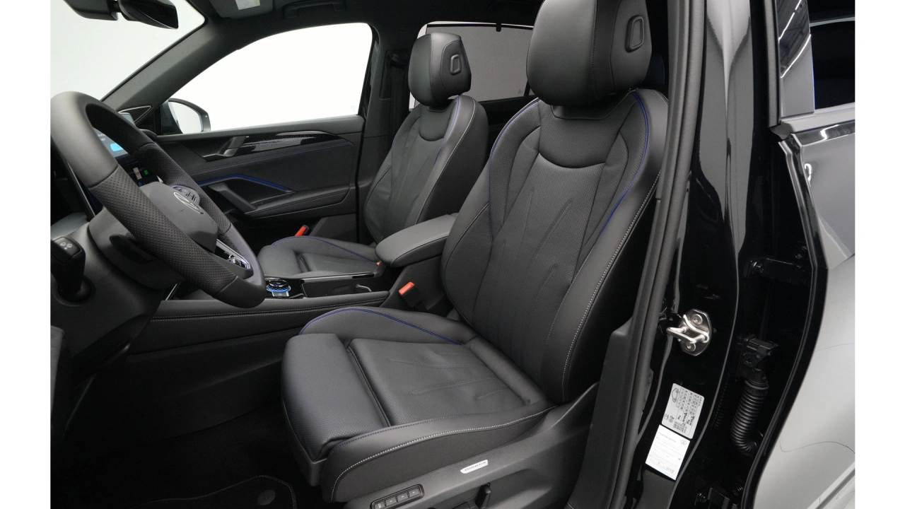 Volkswagen Tayron 1.5 eHybrid 272 6DSG R-Line Edition