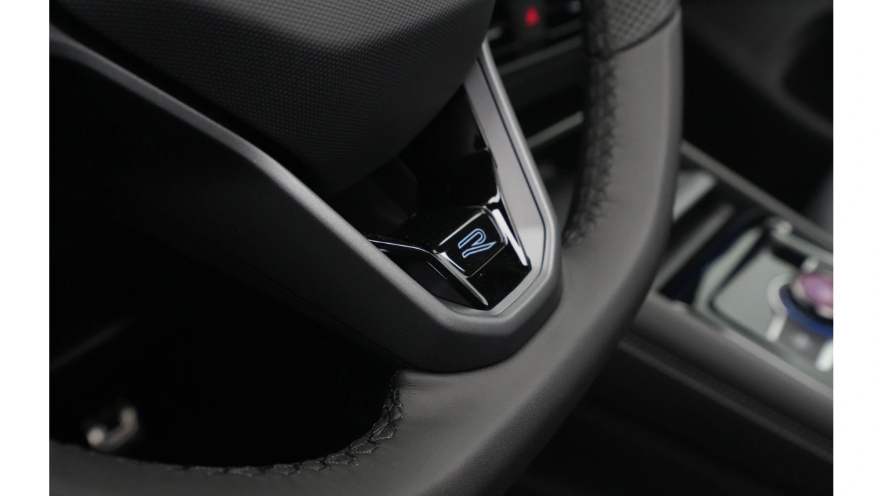 Volkswagen Tayron 1.5 eHybrid 272 6DSG R-Line Edition