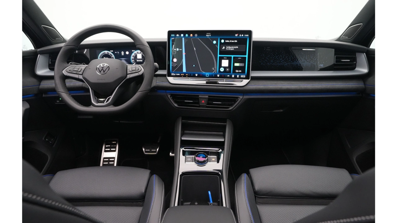 Volkswagen Tayron 1.5 eHybrid 272 6DSG R-Line Edition