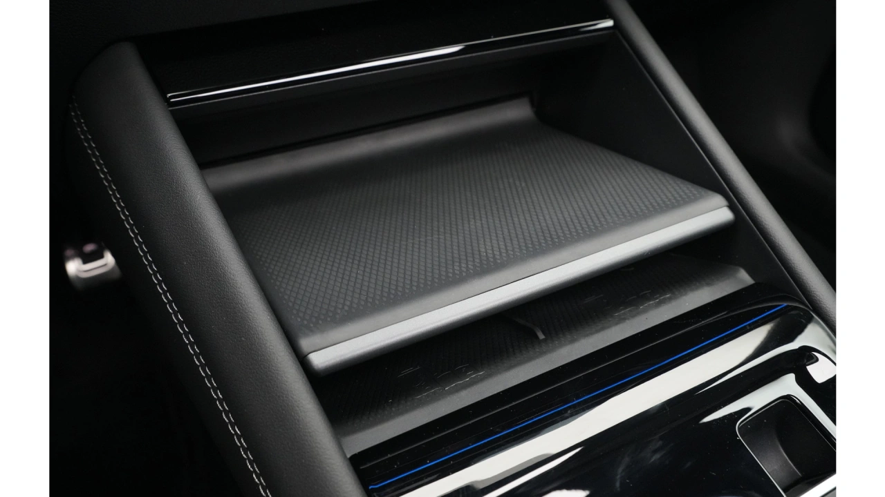 Volkswagen Tayron 1.5 eHybrid 272 6DSG R-Line Edition