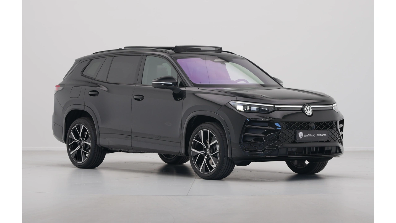Volkswagen Tayron 1.5 eHybrid 272 6DSG R-Line Edition