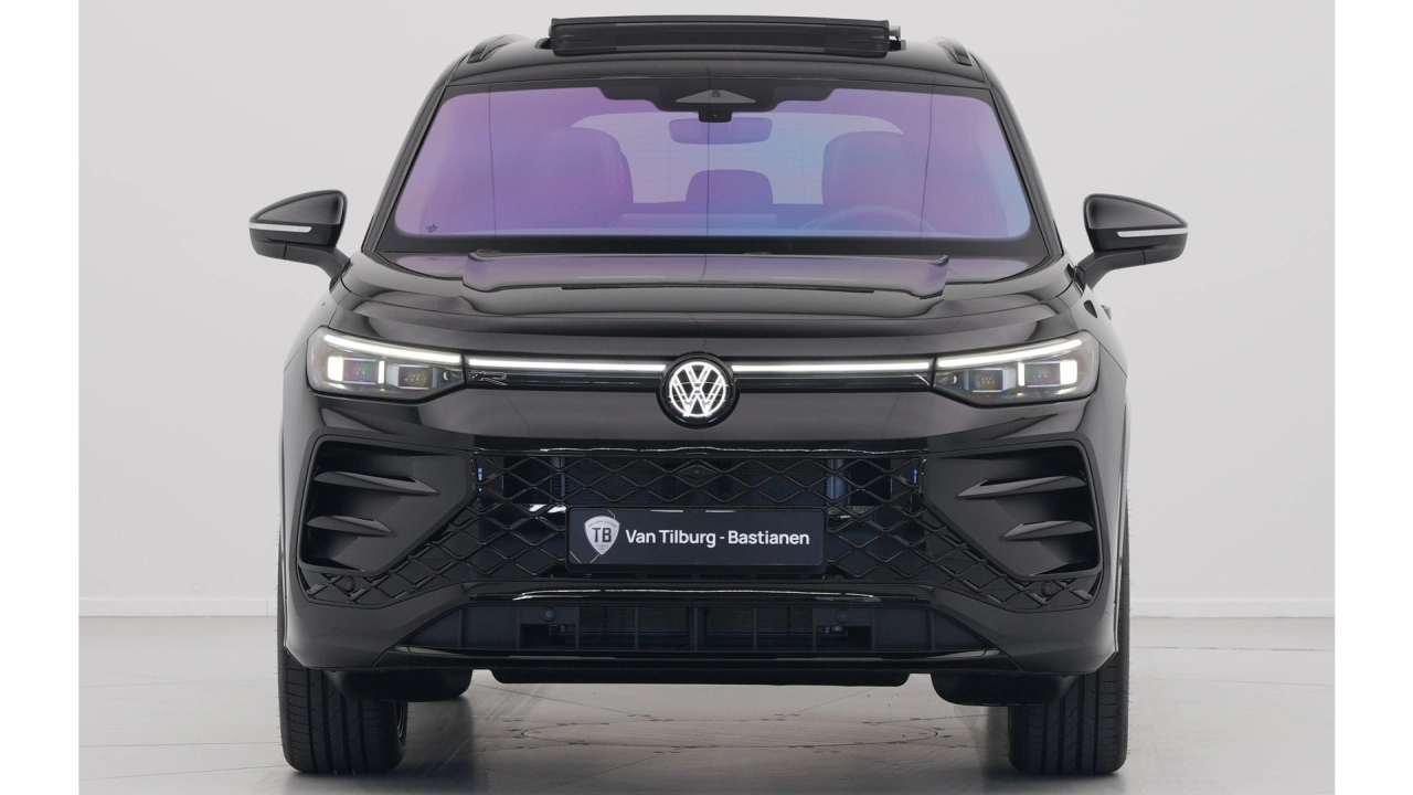 Volkswagen Tayron 1.5 eHybrid 272 6DSG R-Line Edition