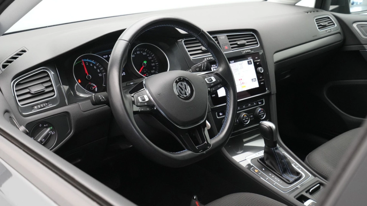 Volkswagen e-Golf E-DITION