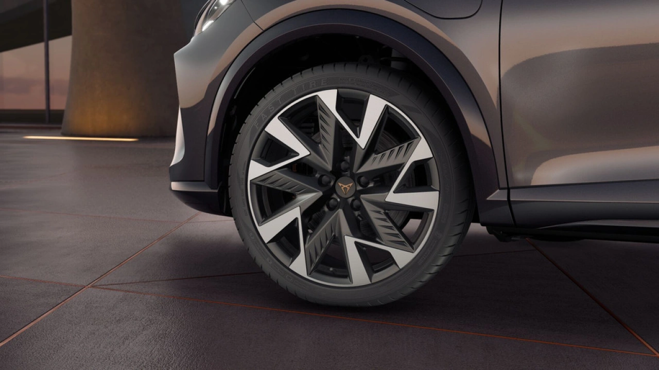 CUPRA Formentor 1.5 TSI e-Hybrid 272 6DSG VZ Performance