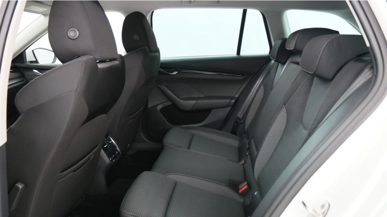 Škoda Octavia Combi 1.4 TSI iV PHEV 204pk PHEV Business