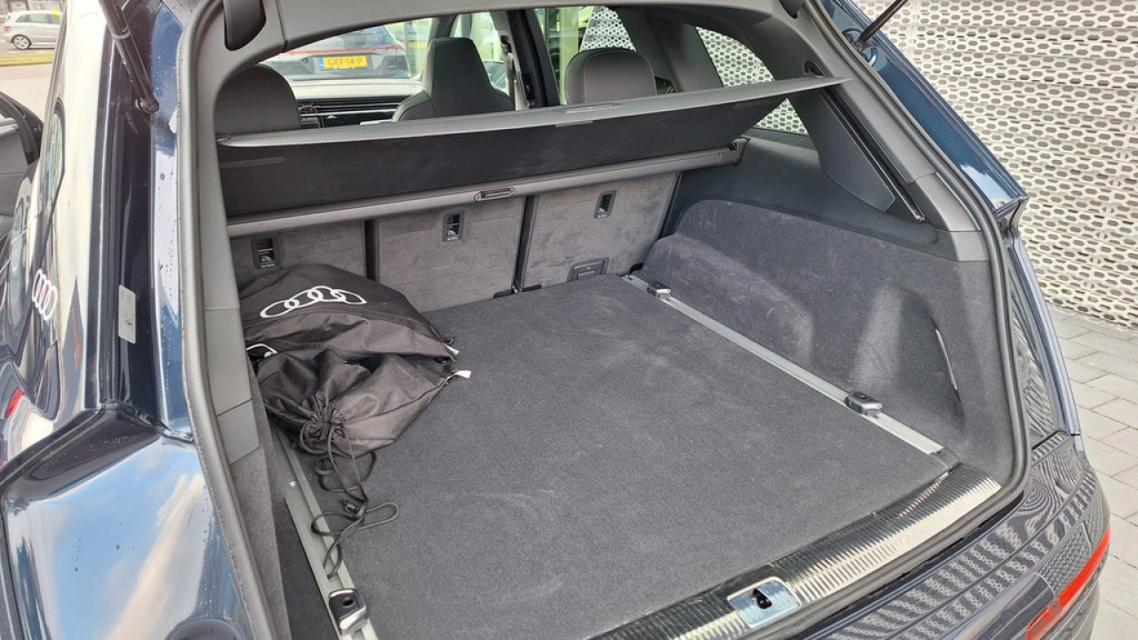 Audi Q7 55 TFSI e 381pk PHEV Quattro Pro Line S / B&O / Panoramadak / Super-Sportstoelen