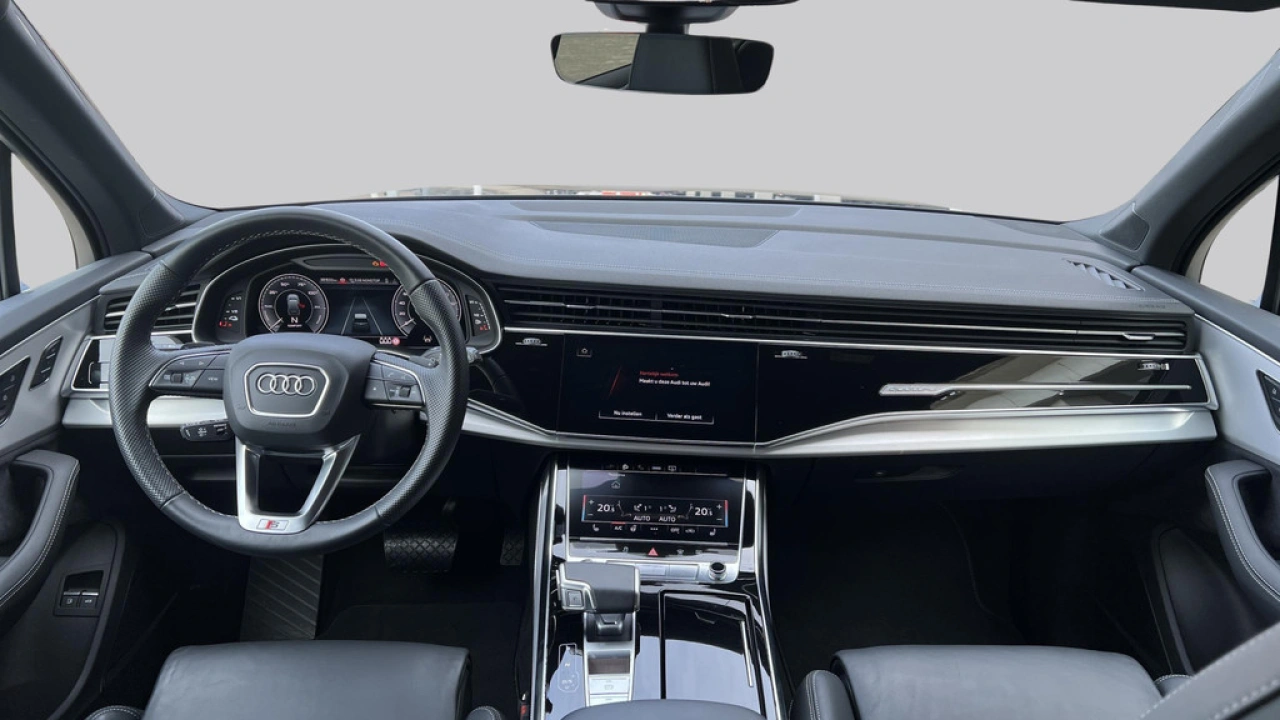Audi Q7 55 TFSI e 381pk PHEV Quattro Pro Line S / B&O / Panoramadak / Super-Sportstoelen