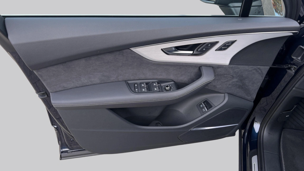 Audi Q7 55 TFSI e 381pk PHEV Quattro Pro Line S / B&O / Panoramadak / Super-Sportstoelen