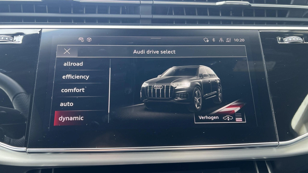 Audi Q7 55 TFSI e 381pk PHEV Quattro Pro Line S / B&O / Panoramadak / Super-Sportstoelen