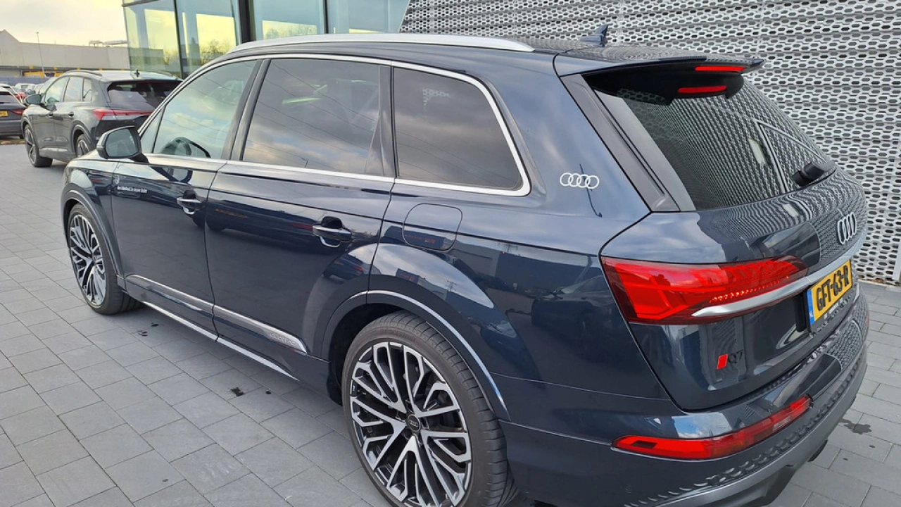 Audi Q7 55 TFSI e 381pk PHEV Quattro Pro Line S / B&O / Panoramadak / Super-Sportstoelen