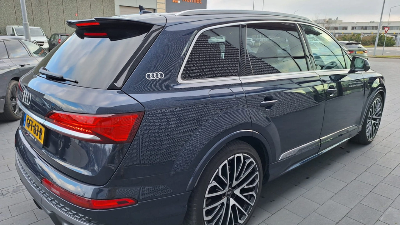 Audi Q7 55 TFSI e 381pk PHEV Quattro Pro Line S / B&O / Panoramadak / Super-Sportstoelen