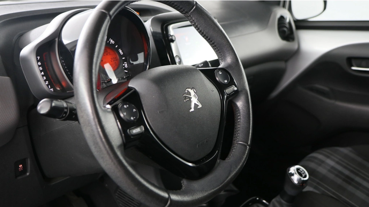 Peugeot 108 1.0 e-VTi 73pk Allure