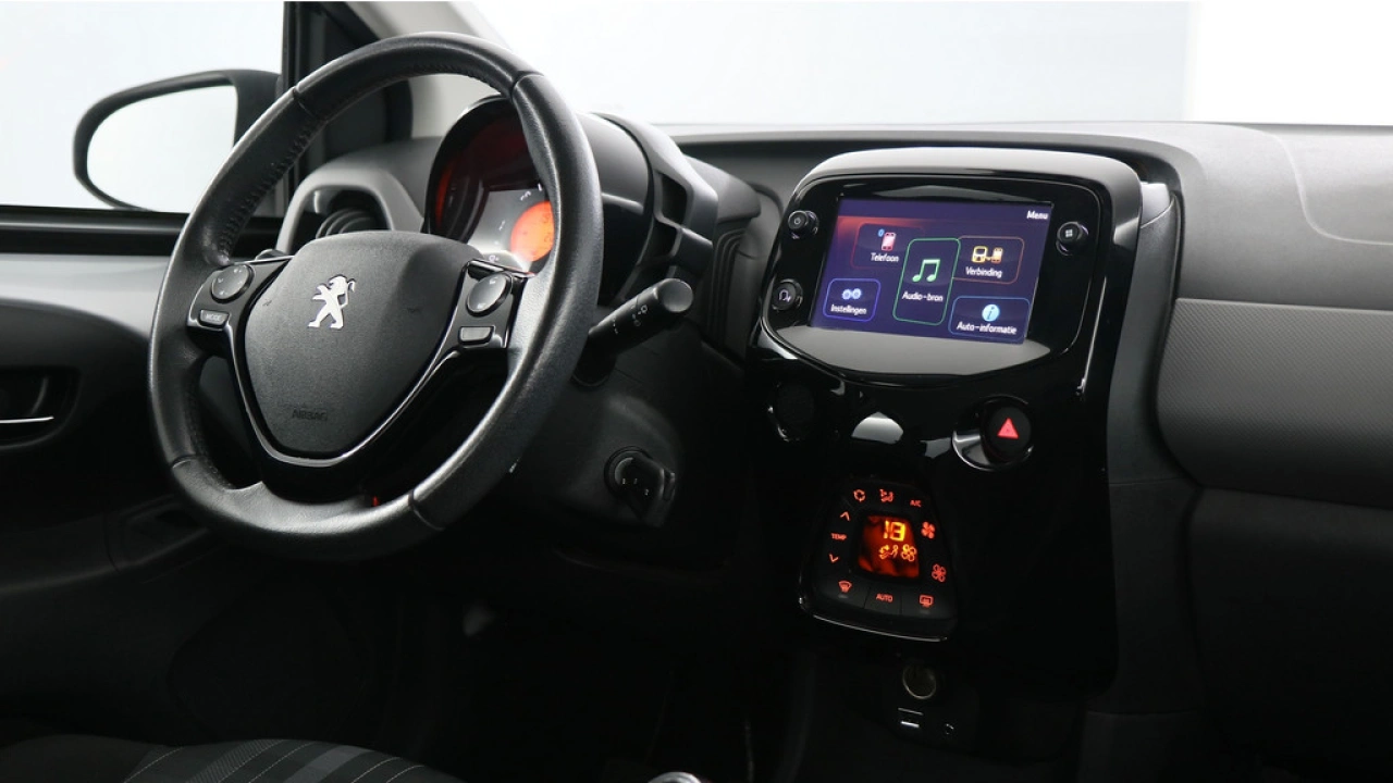 Peugeot 108 1.0 e-VTi 73pk Allure