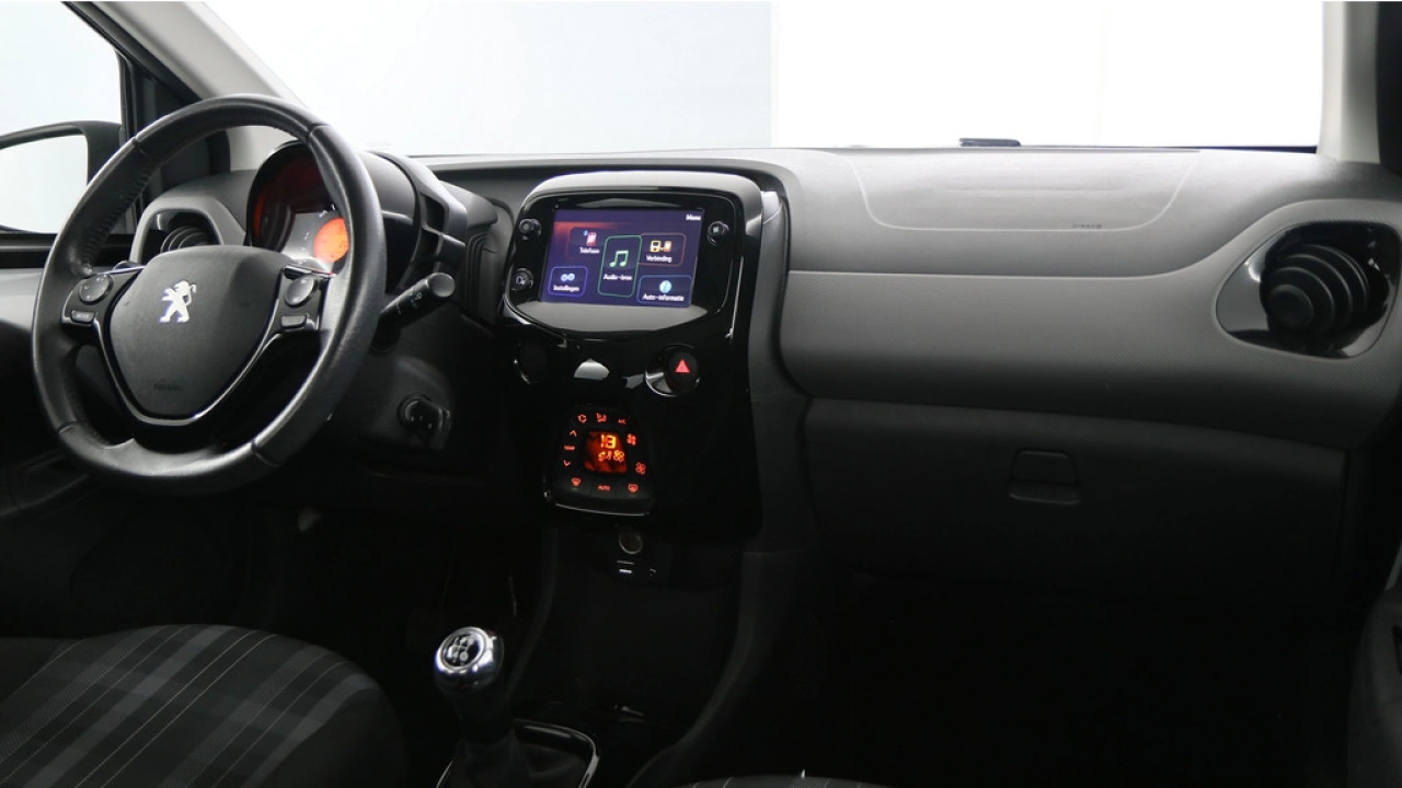 Peugeot 108 1.0 e-VTi 73pk Allure