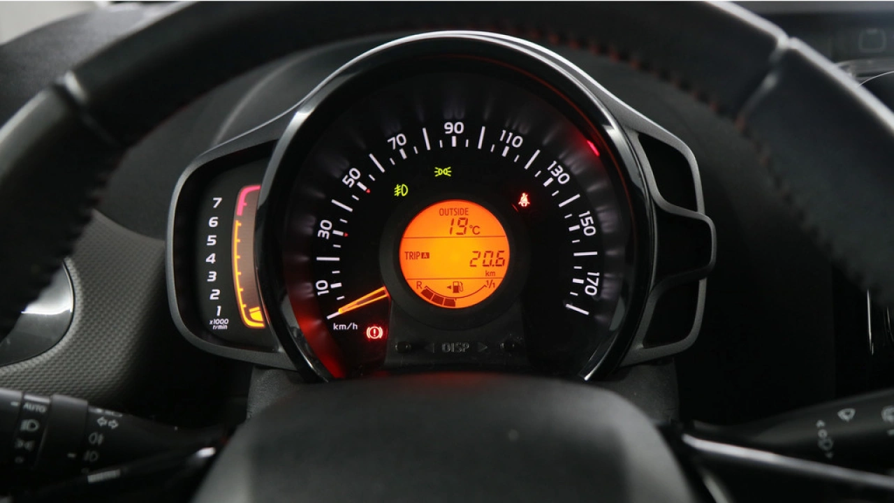 Peugeot 108 1.0 e-VTi 73pk Allure