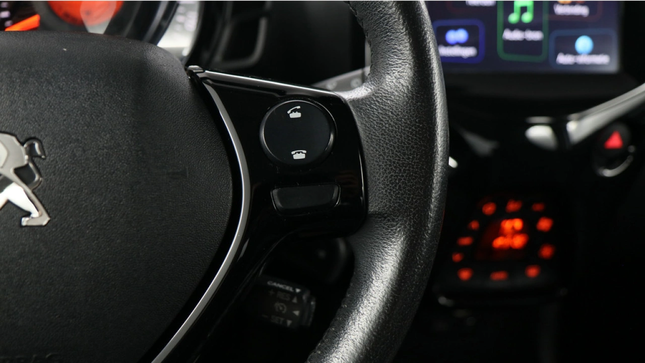 Peugeot 108 1.0 e-VTi 73pk Allure