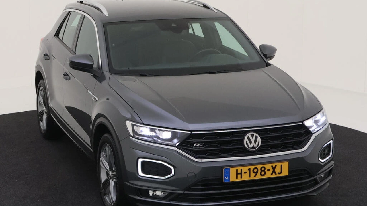 Volkswagen T-Roc 1.5 TSI Automaat Sport Business R-line | Trekhaak |