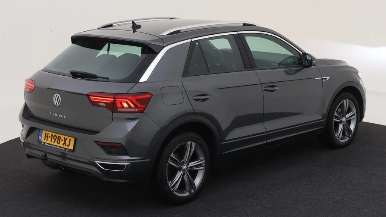 Volkswagen T-Roc 1.5 TSI Automaat Sport Business R-line | Trekhaak |