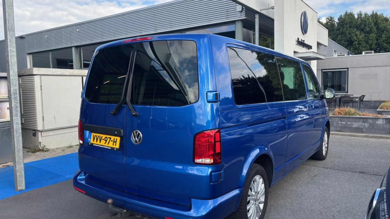 VW Bedrijfswagens Transporter Dubbel Cabine L2H1 2.0 TDI 150pk DSG Bulli