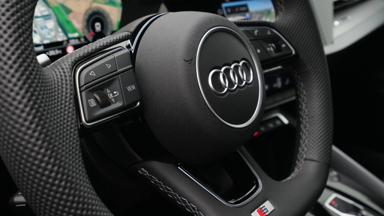 Audi A3 Limousine 30 TFSI S-Tronc S-Line edition