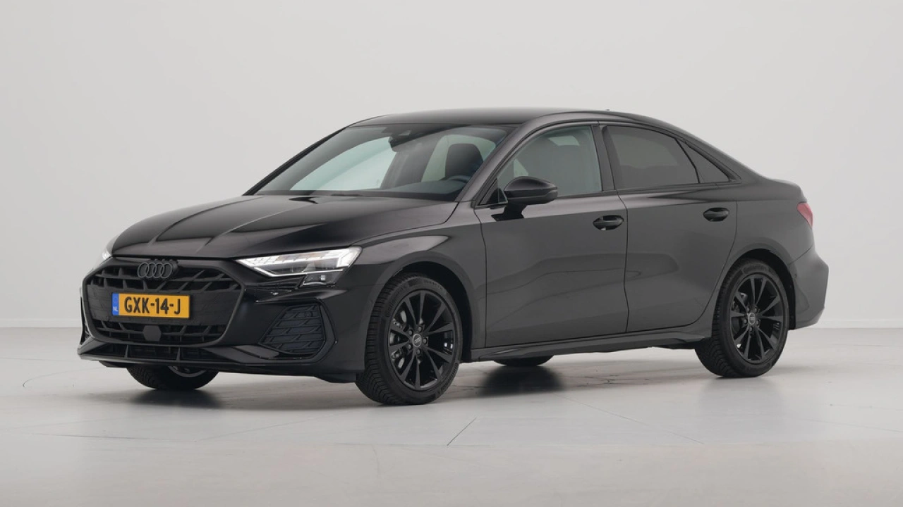 Audi A3 Limousine 30 TFSI S-Tronc S-Line edition