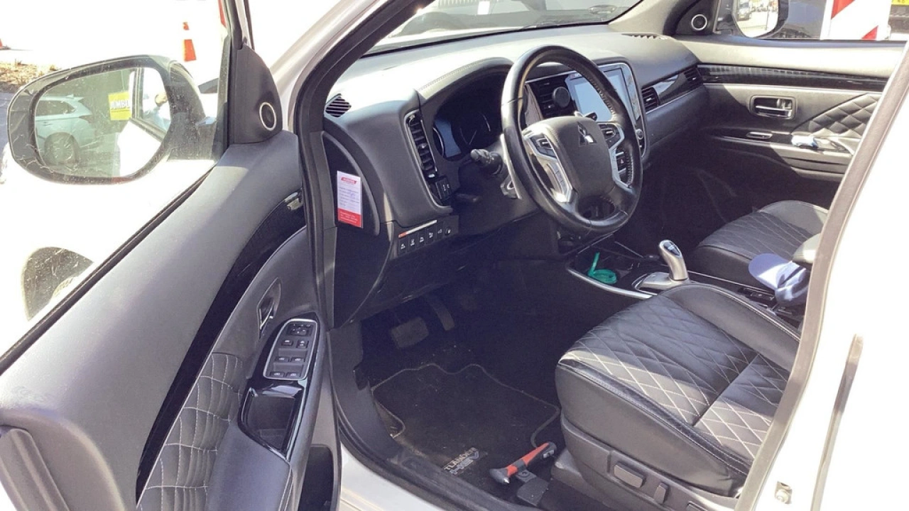 Mitsubishi Outlander 2.4 135pk PHEV Instyle
