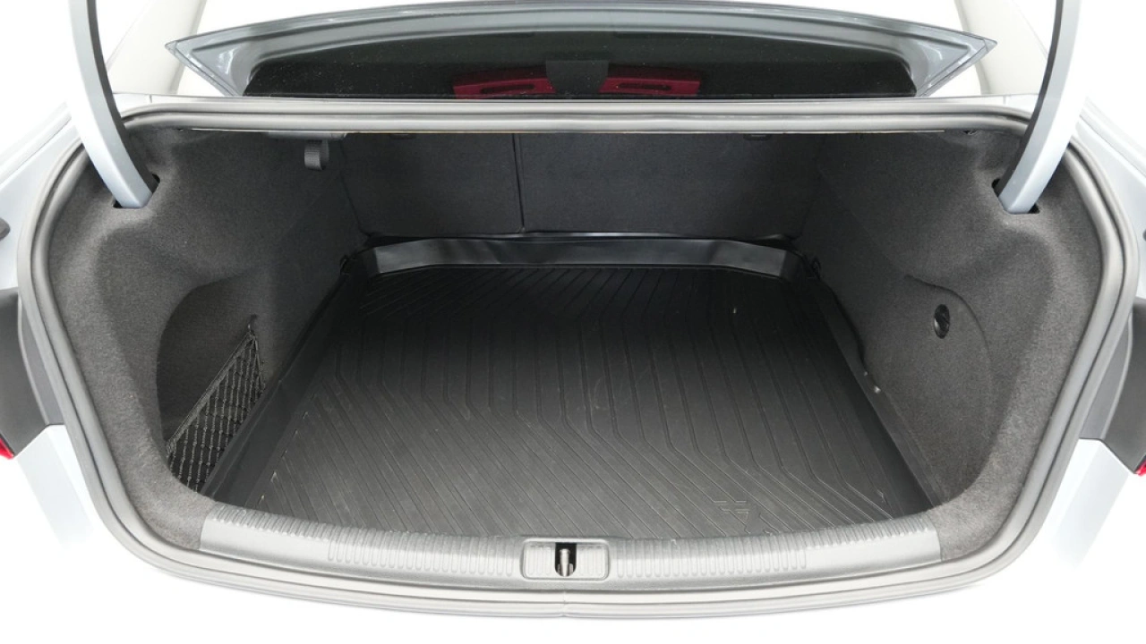 Audi A3 Limousine 1.5 TFSI CoD 150pk S-Tronic Sport S-Line Edition