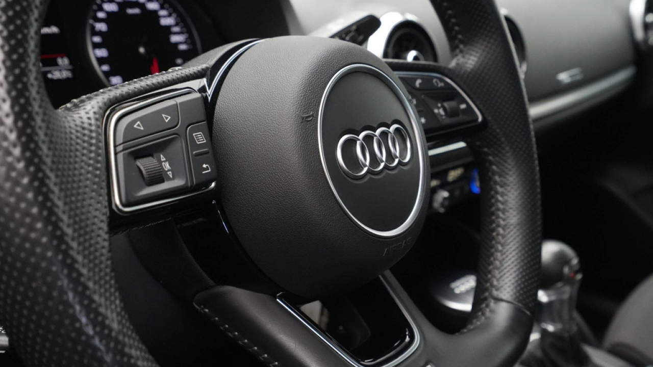 Audi A3 Limousine 1.5 TFSI CoD 150pk S-Tronic Sport S-Line Edition