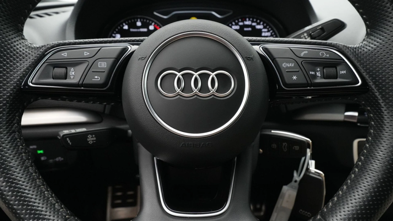 Audi A3 Limousine 1.5 TFSI CoD 150pk S-Tronic Sport S-Line Edition