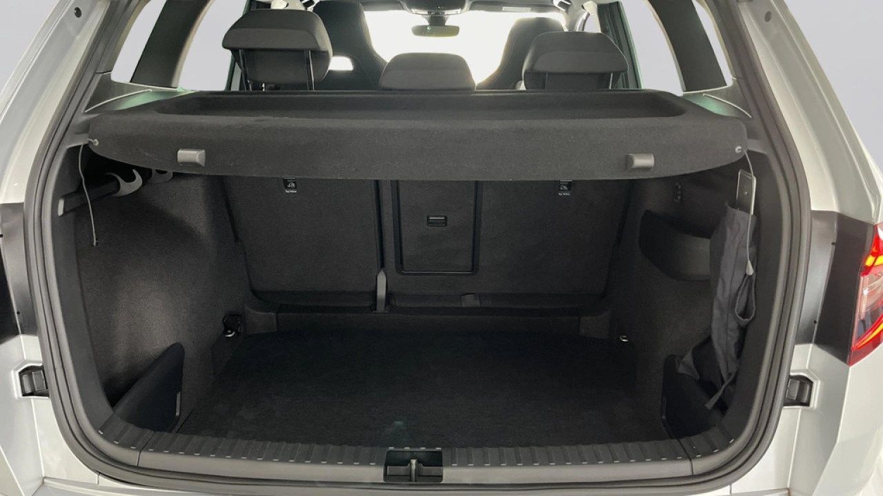Škoda Karoq 1.5 TSI ACT Sportline Business