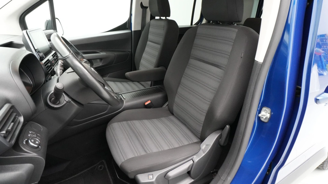 Opel Combo Electric L1 50 kWh 136pk