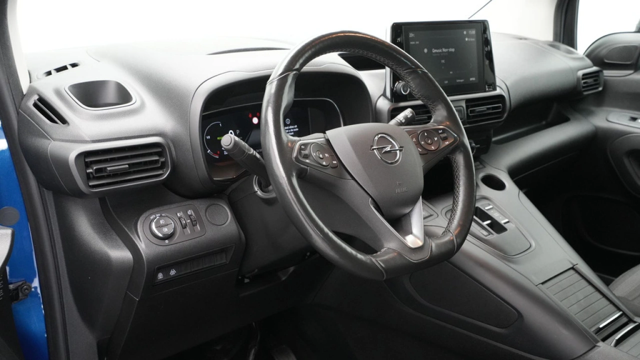 Opel Combo Electric L1 50 kWh 136pk
