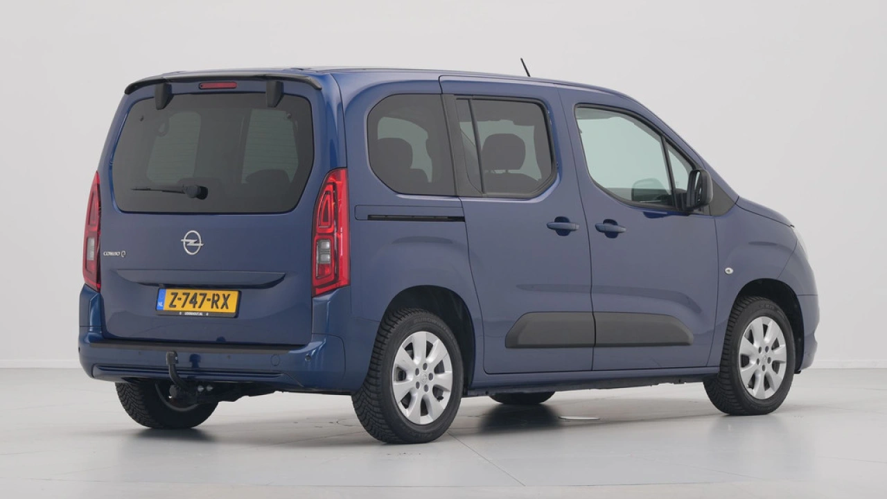 Opel Combo Electric L1 50 kWh 136pk